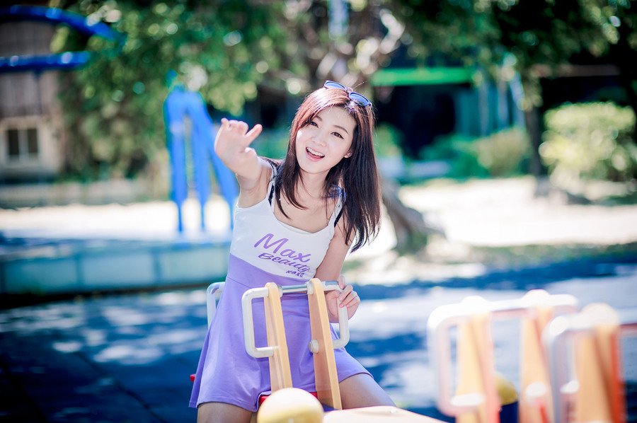 不要抱怨自己所处的环境，如果改变不了环境，那么就改变自己的心态。